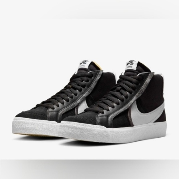 Nike Other - Nike SB Zoom Blazer Mid Prm Plus Shoes Size 10 Men/11.5 Women NEW Gym Streetwear